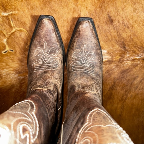 J.B. Dillon, genuine leather - Picture 3 of 13